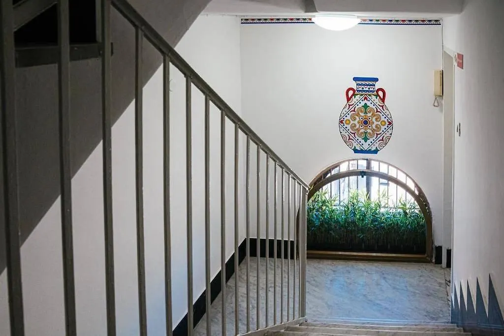 Apartament Attico In Pieno Centro Storico Di Katania Włochy