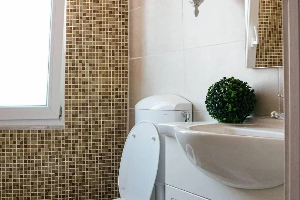 Apartament Attico In Pieno Centro Storico Di Katania